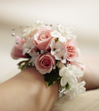 Pure Grace Wrist Corsage